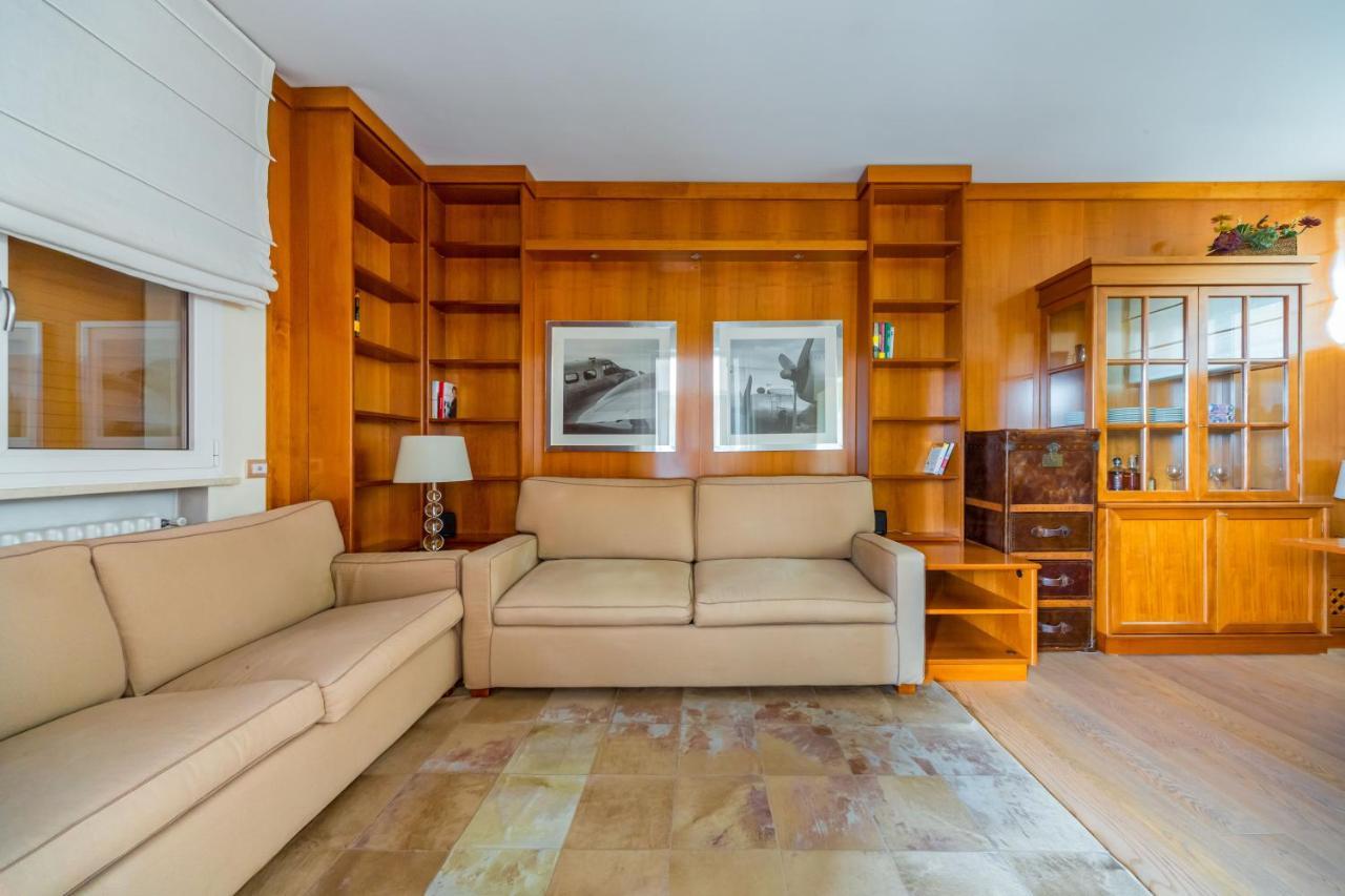Cozy Apt - Corso Vercelli & Conciliazione M1 Milan Exterior photo